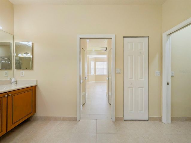 6507 37TH STREET E, Sarasota, FL 34243