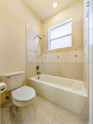 6507 37TH STREET E, Sarasota, FL 34243