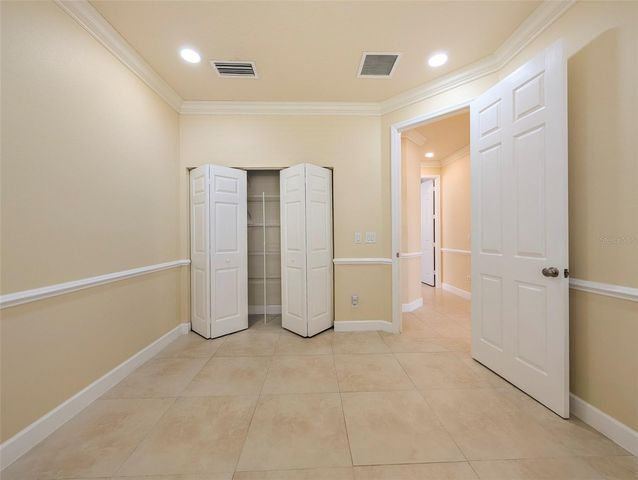 6507 37TH STREET E, Sarasota, FL 34243