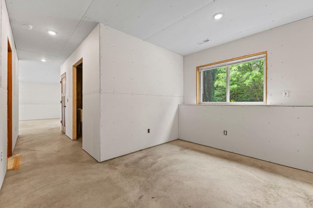 31722 151st Street NW, Princeton, MN 55371
