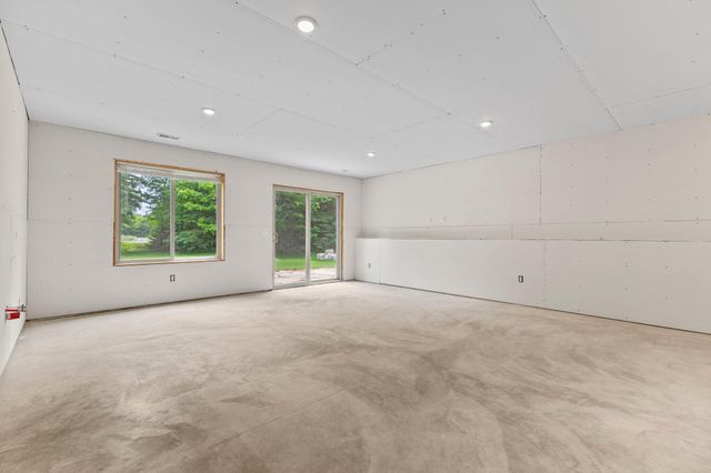 31722 151st Street NW, Princeton, MN 55371