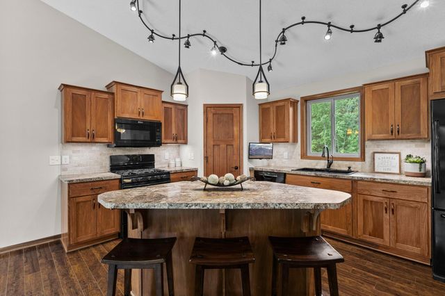 31722 151st Street NW, Princeton, MN 55371