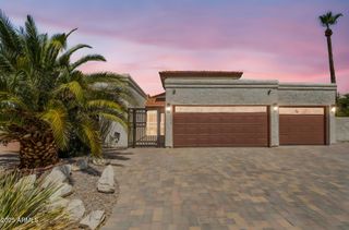 9608 E CALGARY Avenue, Sun Lakes, AZ 85248
