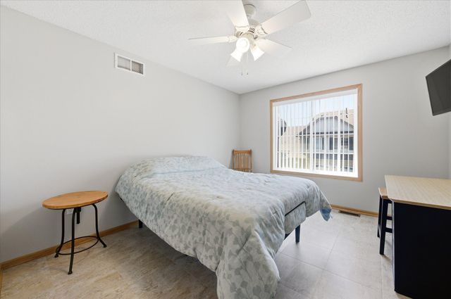 14211 Xenon Street NW 11, Ramsey, MN 55303
