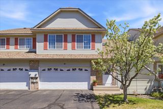 14211 Xenon Street NW 11, Ramsey, MN 55303