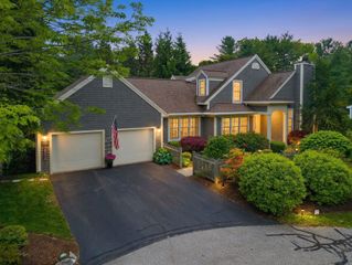 56 Old Bay Road, New Castle (newcastle), NH 03854