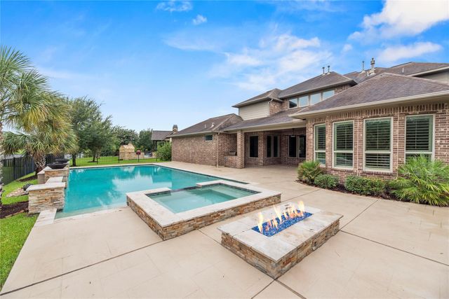 19003 Cove Manor Drive, Cypress, TX 77433