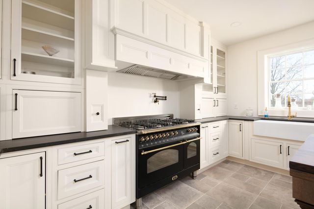 1975-A Georgetown Road, Paris, KY 40361