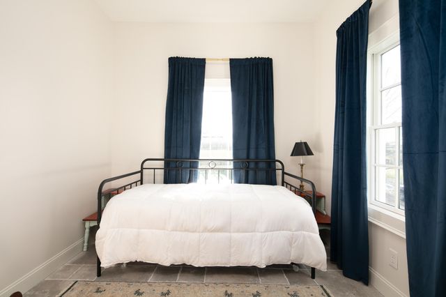 1975-A Georgetown Road, Paris, KY 40361