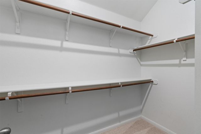 407 Red Hawk DR, Leander, TX 78641