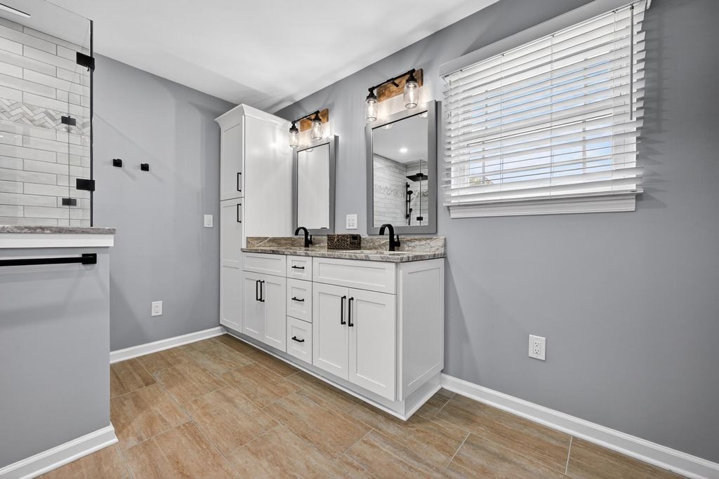 Image 29 of property listing at 448 MAPLE LEAF DR, Edgewater, MD 21037