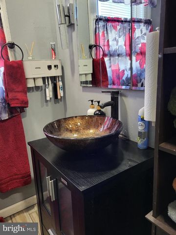 2806 CHELSEA TER, Baltimore, MD 21216