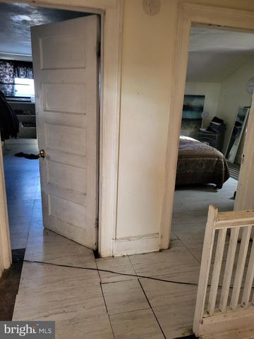 2806 CHELSEA TER, Baltimore, MD 21216