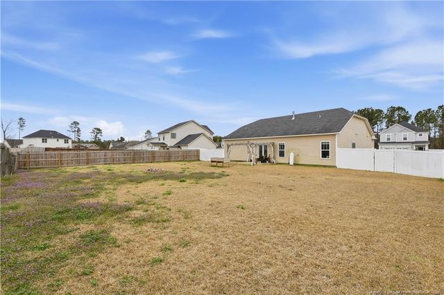 601 Collinwood Drive, Raeford, NC 28376