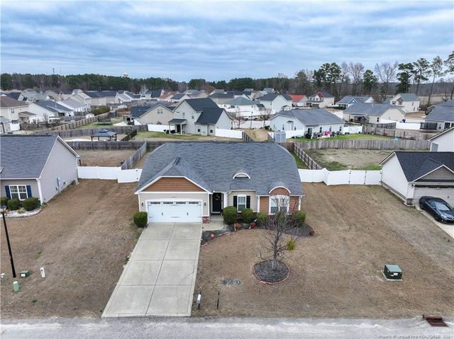 601 Collinwood Drive, Raeford, NC 28376