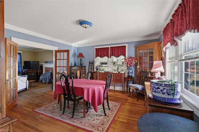 590 Sand Bank RD, Port Haywood, VA 23138