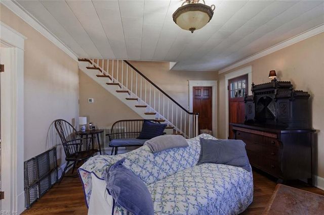 590 Sand Bank RD, Port Haywood, VA 23138