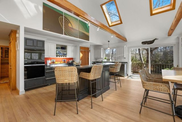 85 Pier Road, Wellfleet, MA 02667