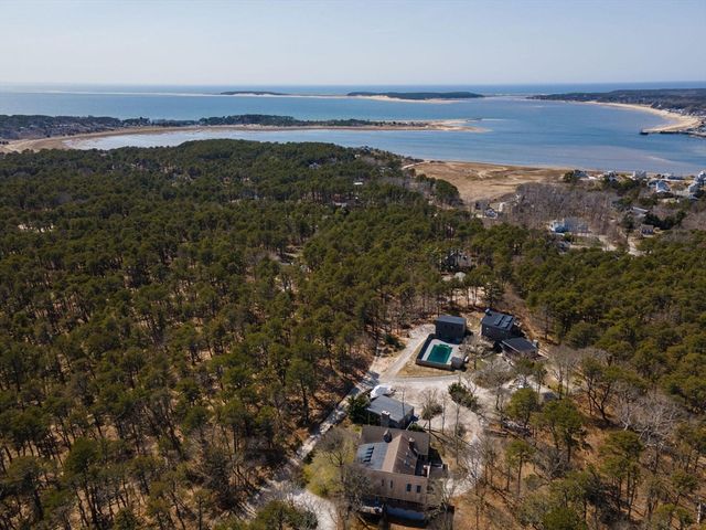 85 Pier Road, Wellfleet, MA 02667