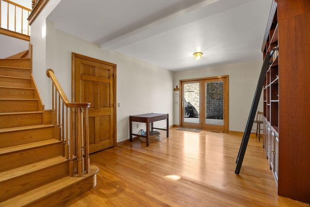 85 Pier Road, Wellfleet, MA 02667