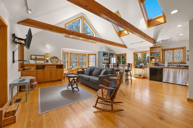 85 Pier Road, Wellfleet, MA 02667