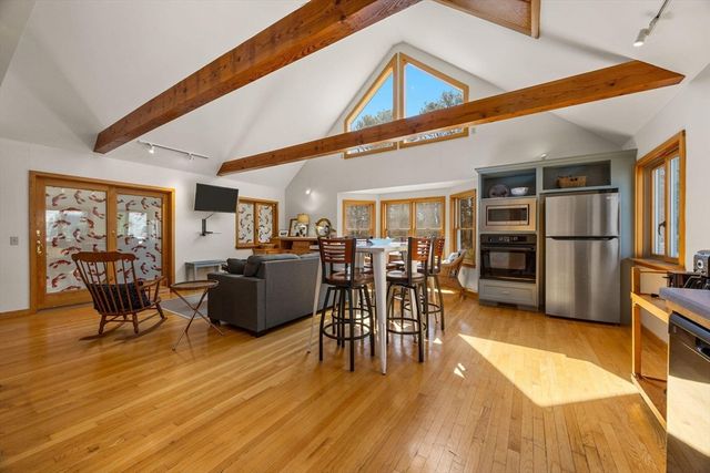 85 Pier Road, Wellfleet, MA 02667