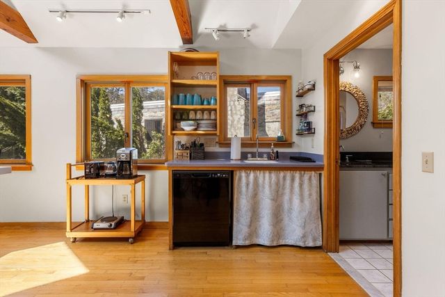 85 Pier Road, Wellfleet, MA 02667