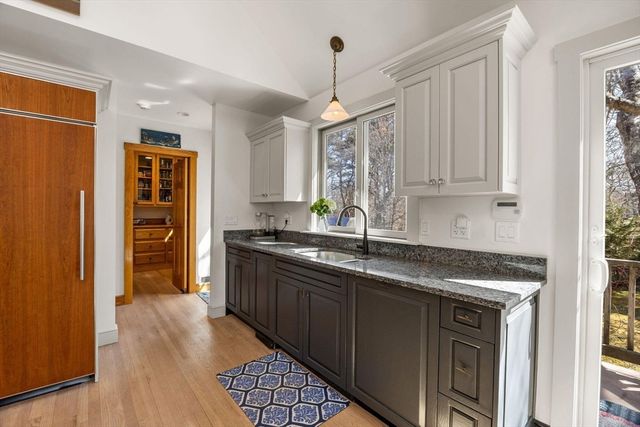 85 Pier Road, Wellfleet, MA 02667