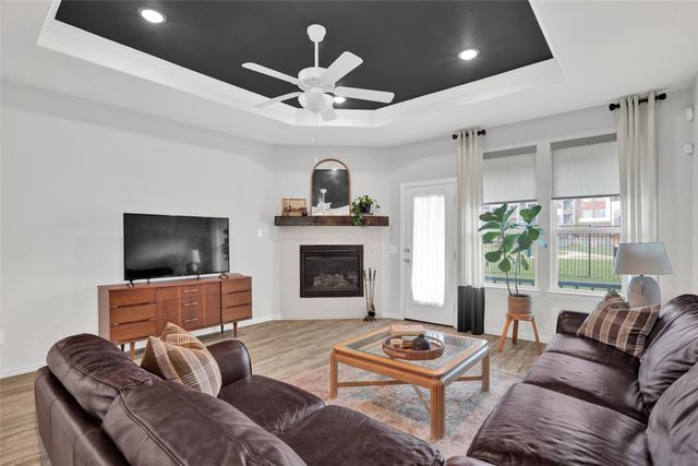 605 Warner Drive, Anna, TX 75409