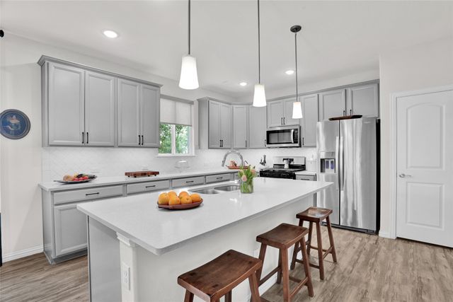 605 Warner Drive, Anna, TX 75409