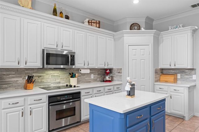 2006 Bradley Court, Keller, TX 76248