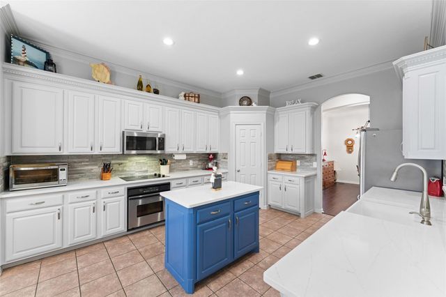 2006 Bradley Court, Keller, TX 76248