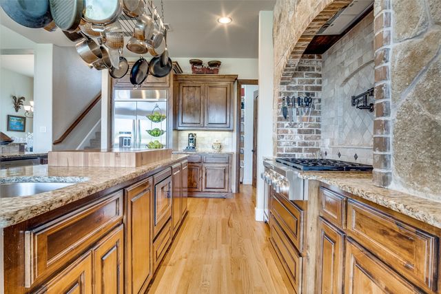 1120 Heron Court, Graford, TX 76449