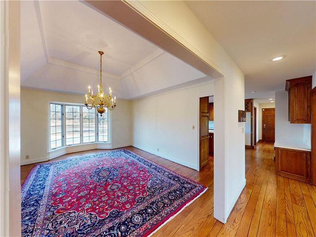 14908 E Pawhuska Road, Nevada, MO 64772