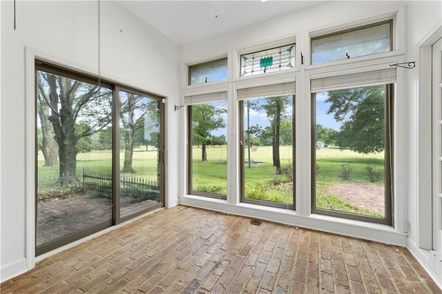 14908 E Pawhuska Road, Nevada, MO 64772