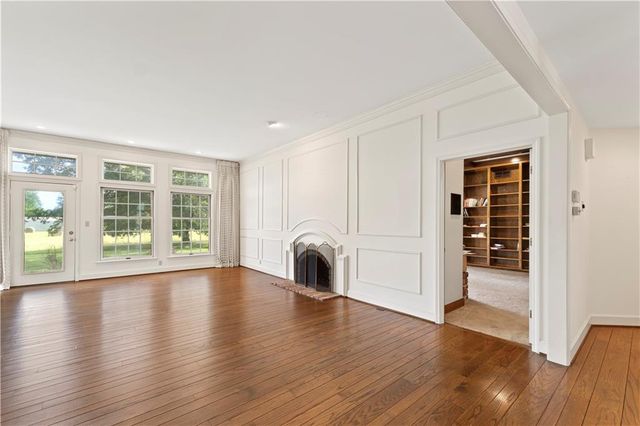 14908 E Pawhuska Road, Nevada, MO 64772