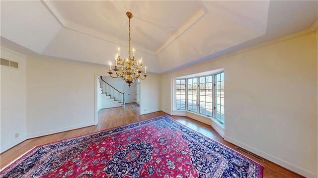 14908 E Pawhuska Road, Nevada, MO 64772