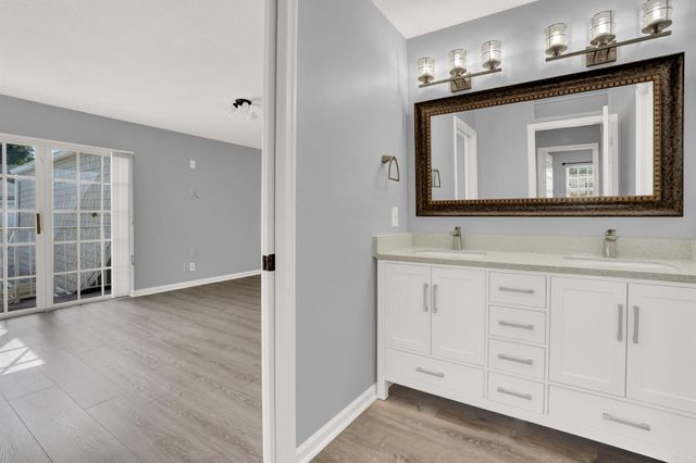 2003 Vision Drive, Palm Beach Gardens, FL 33418