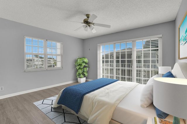 2003 Vision Drive, Palm Beach Gardens, FL 33418