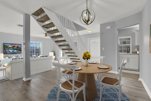 2003 Vision Drive, Palm Beach Gardens, FL 33418