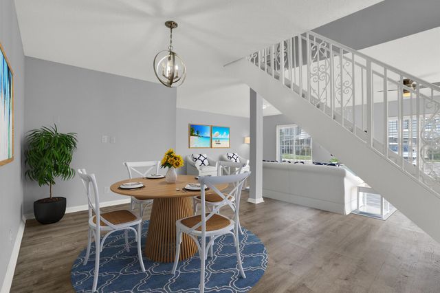 2003 Vision Drive, Palm Beach Gardens, FL 33418