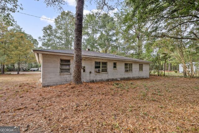 510 Sisters Ferry Road, Clyo, GA 31303