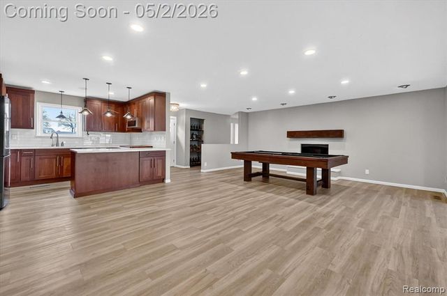 2264 Crane Road, Fenton, MI 48430