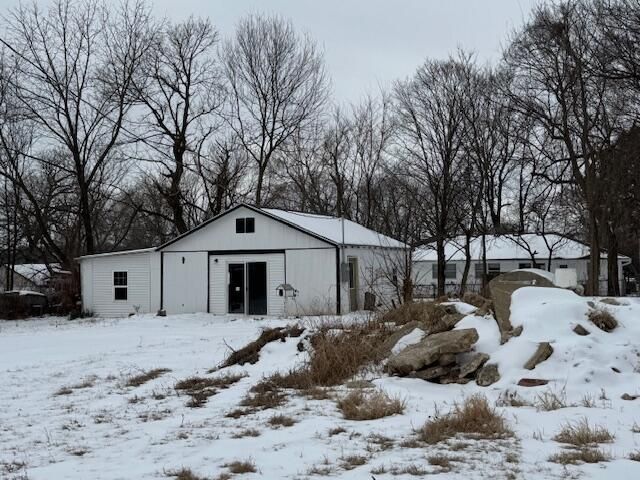 131 N Clark Street, Everton, MO 65646