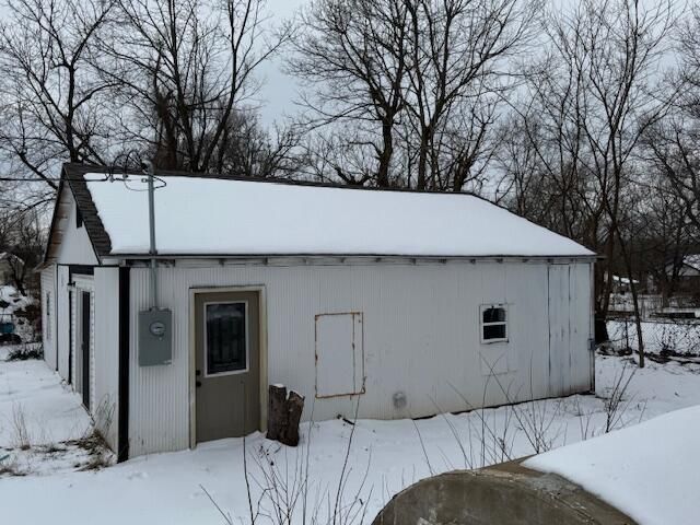 131 N Clark Street, Everton, MO 65646