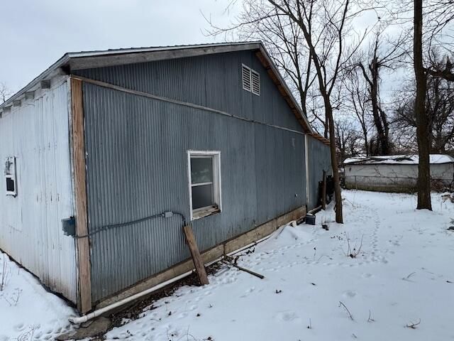 131 N Clark Street, Everton, MO 65646