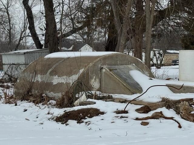 131 N Clark Street, Everton, MO 65646