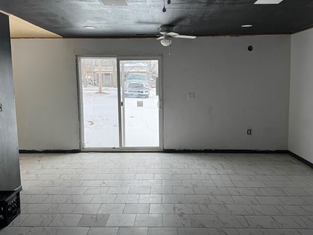 131 N Clark Street, Everton, MO 65646