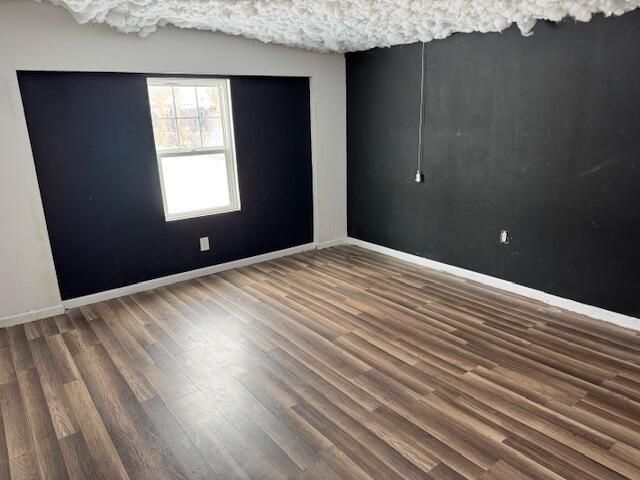 131 N Clark Street, Everton, MO 65646