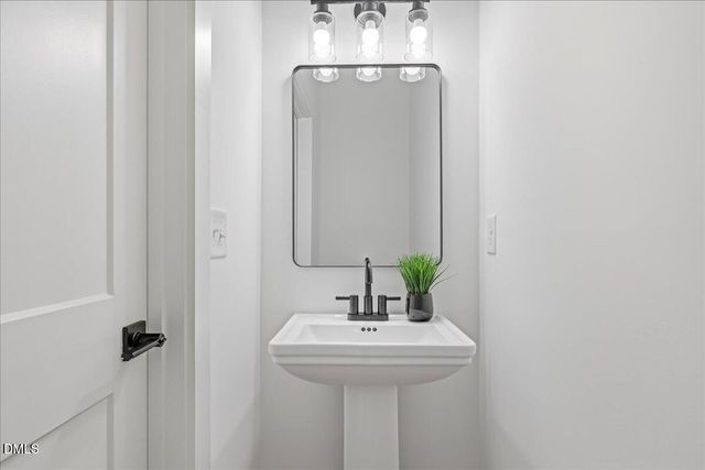 803 B Dupree Street, Durham, NC 27701